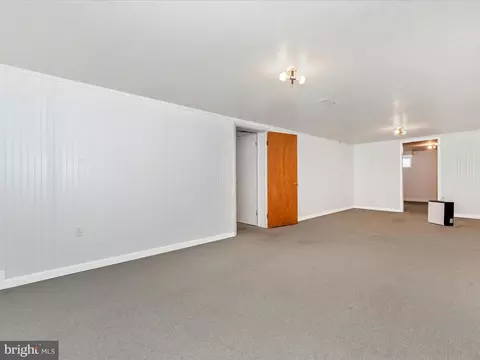 204 E H St, Brunswick, MD 21716 photo 29