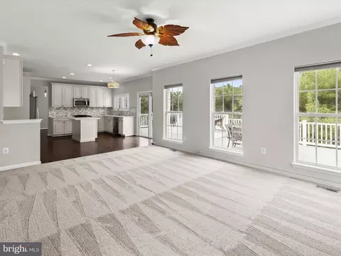 Living - 2049 William Franklin Dr, Frederick, MD 21702 photo 11 of 17