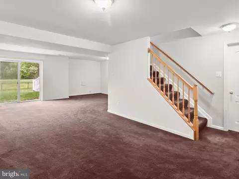 Living - 2049 William Franklin Dr, Frederick, MD 21702 photo 13 of 17