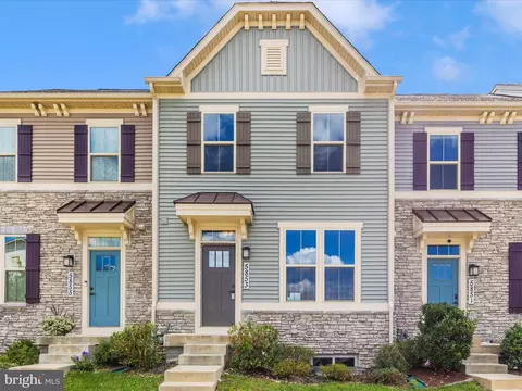 5853 Pecking Stone St, New Market, MD 21774