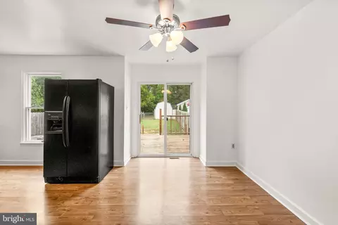 110 E Hammaker St, Thurmont, MD 21788 photo 12