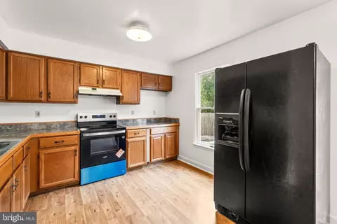 110 E Hammaker St, Thurmont, MD 21788 photo 15