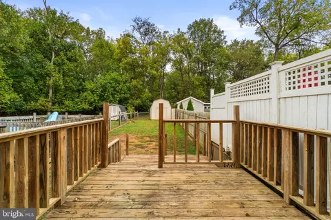 110 E Hammaker St, Thurmont, MD 21788 photo 37