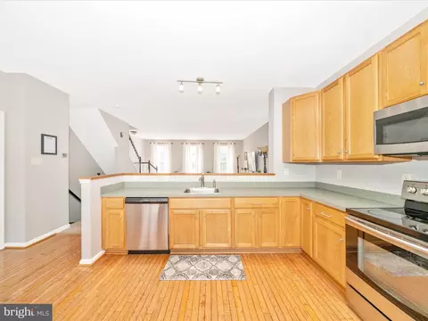 Kitchen - 514 Ellison Ct, Frederick, MD 21703 photo 2 of 8