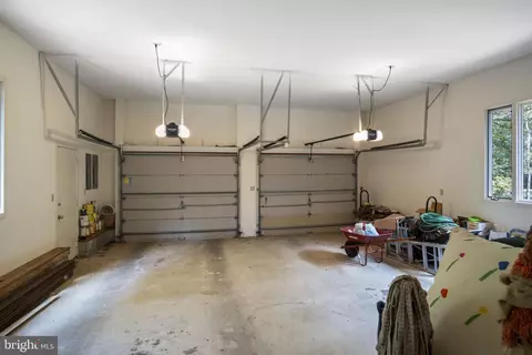 10534 Gambrill Park Rd, Frederick, MD 21702 photo 66