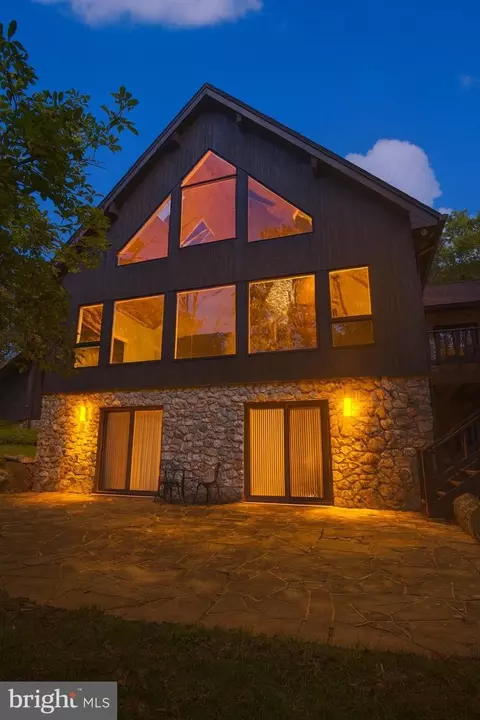 10534 Gambrill Park Rd, Frederick, MD 21702 photo 2