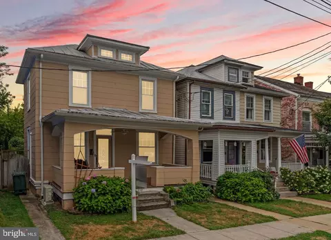 210 Dill Ave, Frederick, MD 21701