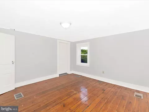 Bedroom - 7347 Sundays Ln, Frederick, MD 21702 photo 4 of 4