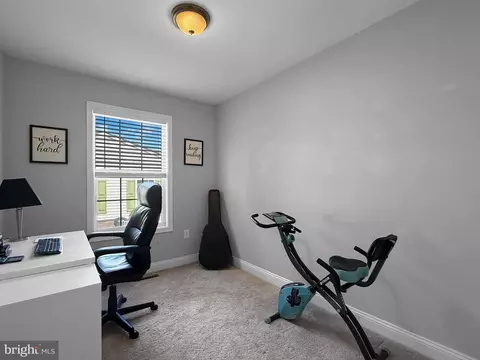 517 Lancaster Pl, Frederick, MD 21703 photo 16