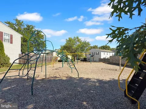 517 Lancaster Pl, Frederick, MD 21703 photo 26