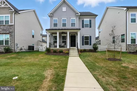 205 Baughmans Ln, Frederick, MD 21702
