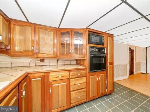 Kitchen - 417 W Main St, Middletown, MD 21769 photo 6 of 6