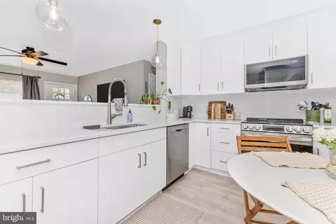 1496 W 10th St, Frederick, MD 21702