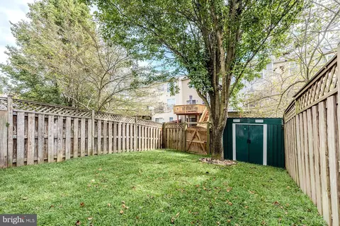 Exterior - 1948 Crossing Stone Ct, Frederick, MD 21702 photo 4 of 8