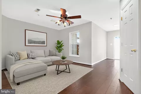Living - 1948 Crossing Stone Ct, Frederick, MD 21702 photo 4 of 5