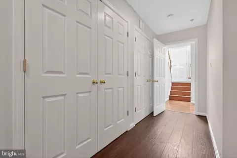 Entry Way - 1948 Crossing Stone Ct, Frederick, MD 21702 photo 6 of 6