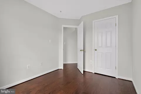 Bedroom - 1948 Crossing Stone Ct, Frederick, MD 21702 photo 4 of 4
