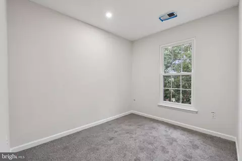 Bedroom - 6813 Fallard Pl, Frederick, MD 21703 photo 2 of 2