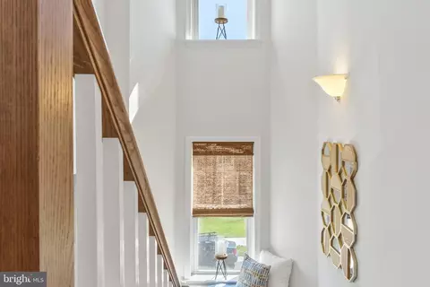 Entry Way - 961 Holden Rd, Frederick, MD 21701 photo 13 of 20