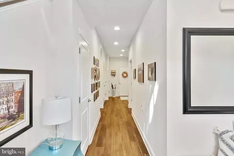Entry Way - 961 Holden Rd, Frederick, MD 21701 photo 18 of 20