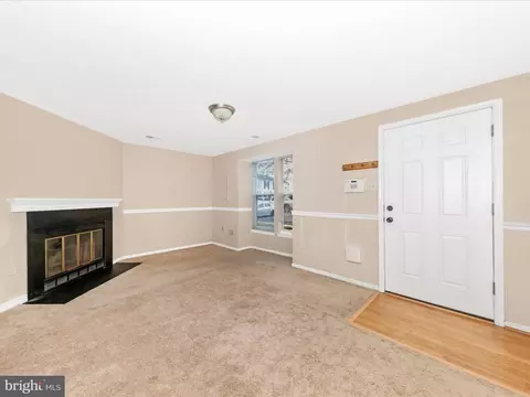 Living - 520 Beebe Ct, Frederick, MD 21703 photo 1 of 3