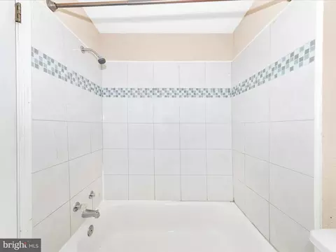 Bath - 520 Beebe Ct, Frederick, MD 21703 photo 2 of 2