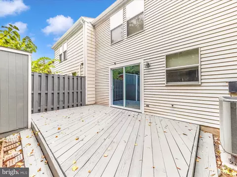 Exterior - 520 Beebe Ct, Frederick, MD 21703 photo 10 of 11