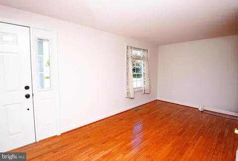 7025 Willow Tree Dr S, Middletown, MD 21769 photo 29