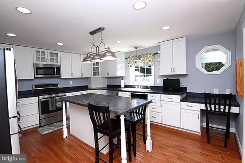 7025 Willow Tree Dr S, Middletown, MD 21769 photo 17