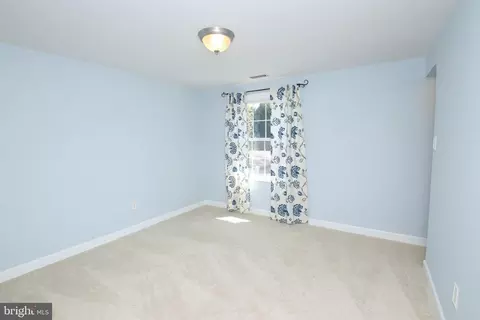 7025 Willow Tree Dr S, Middletown, MD 21769 photo 38