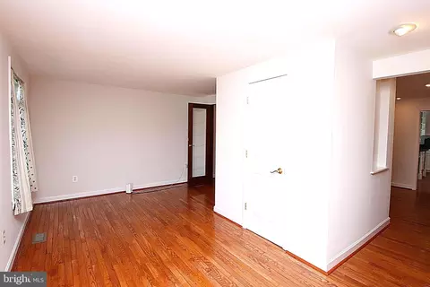 7025 Willow Tree Dr S, Middletown, MD 21769 photo 31