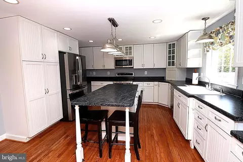 7025 Willow Tree Dr S, Middletown, MD 21769 photo 18
