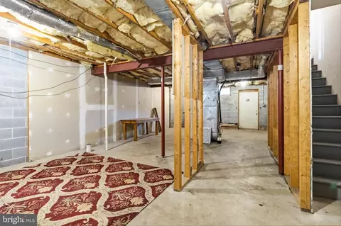 Entry Way - 103 E Hammaker St, Thurmont, MD 21788 photo 6 of 6