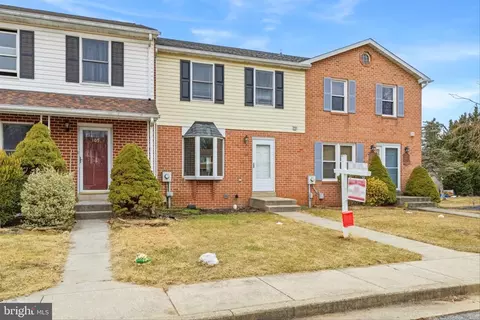 Exterior - 103 E Hammaker St, Thurmont, MD 21788 photo 3 of 9