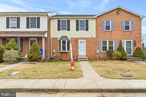 103 E Hammaker St, Thurmont, MD 21788