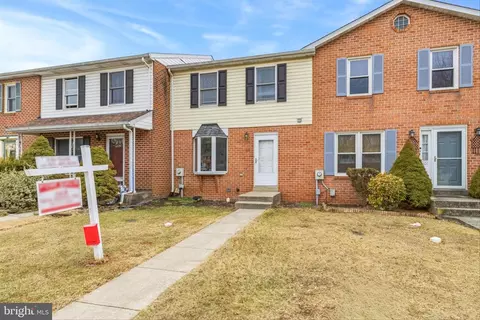 Exterior - 103 E Hammaker St, Thurmont, MD 21788 photo 4 of 9