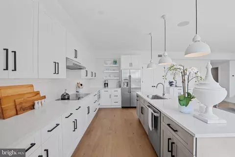 Kitchen - 210 Second St E #402, Frederick, MD 21701 photo 7 of 9
