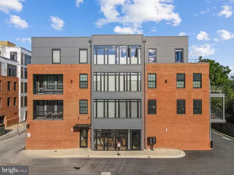 Exterior - 210 Second St E #402, Frederick, MD 21701 photo 1 of 6