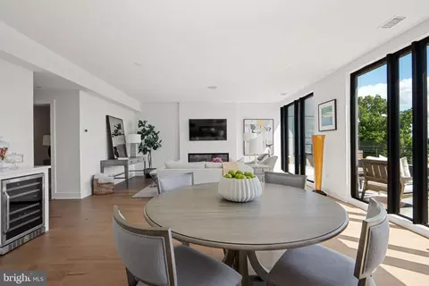 Dining - 210 Second St E #402, Frederick, MD 21701 photo 3 of 3