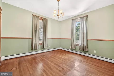 206 Prospect St, Middletown, MD 21769 photo 9