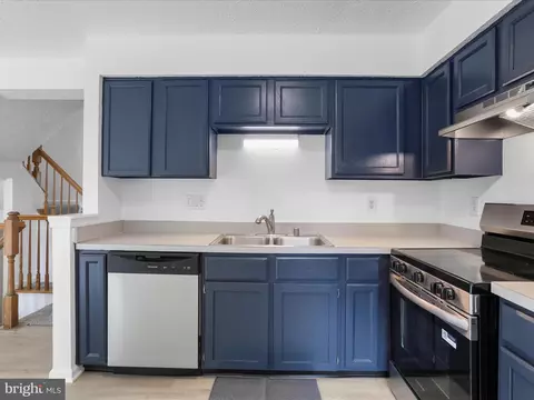 Kitchen - 1518 Beverly Ct, Frederick, MD 21701 photo 3 of 3