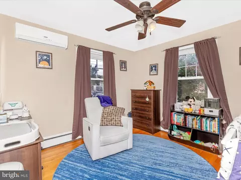 902 Chestnut St, Frederick, MD 21703 photo 13