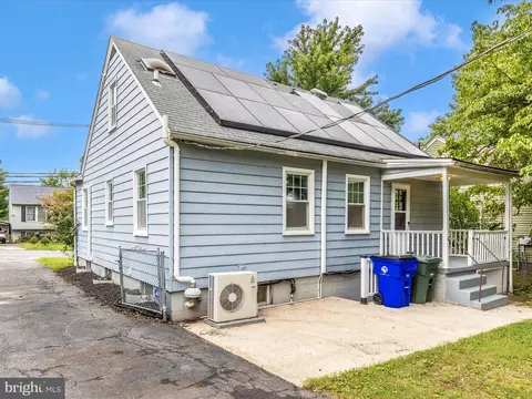 902 Chestnut St, Frederick, MD 21703 photo 30