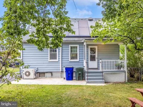 902 Chestnut St, Frederick, MD 21703 photo 29