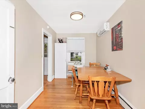 902 Chestnut St, Frederick, MD 21703 photo 7