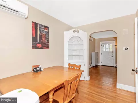 902 Chestnut St, Frederick, MD 21703 photo 8
