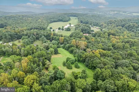 View/Area - 3908 Forrest School Rd, Smithsburg, MD 21783 photo 3 of 9