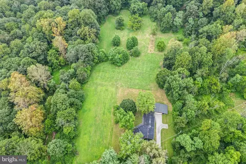 View/Area - 3908 Forrest School Rd, Smithsburg, MD 21783 photo 1 of 9