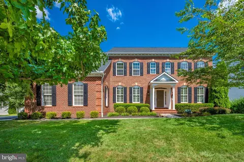 27 Wagon Shed Ln, Middletown, MD 21769