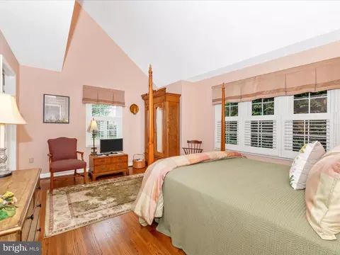 Bedroom - 2462 Bear Den Rd, Frederick, MD 21701 photo 2 of 8